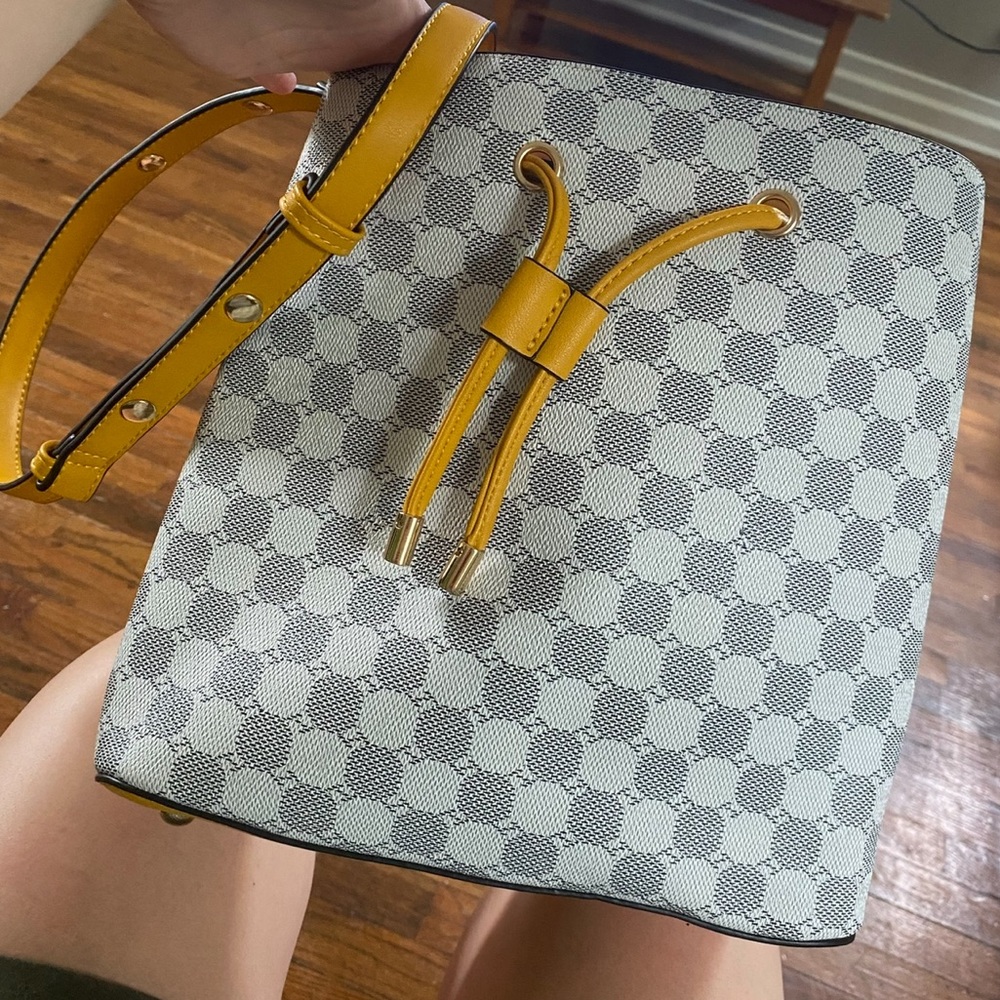 Mezon Drawstring Bucket Handbag